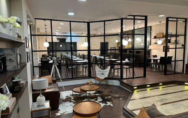 Alvear Hotel