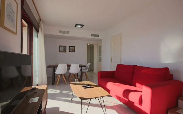 Exclusive Frontline Duplex Penthouse: Best View!