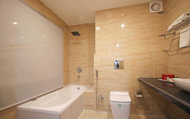 OYO 4964 Golden Oyster Suites