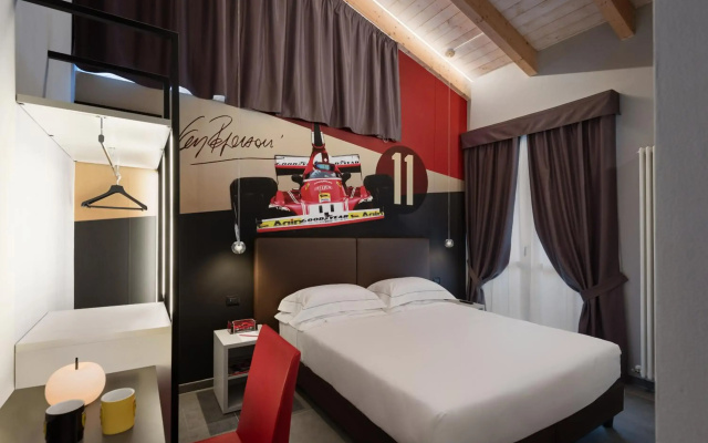 Hotel Maranello Village