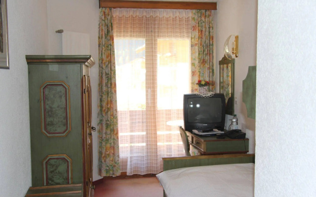 Typically Swiss Hotel Täscherhof