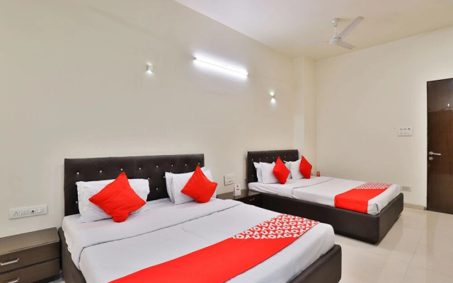 OYO 17263 Marigold Banquets And Rooms