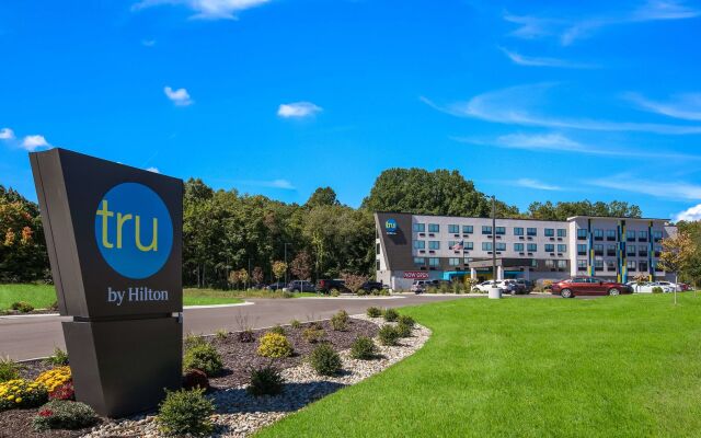 Tru by Hilton Saint Joseph