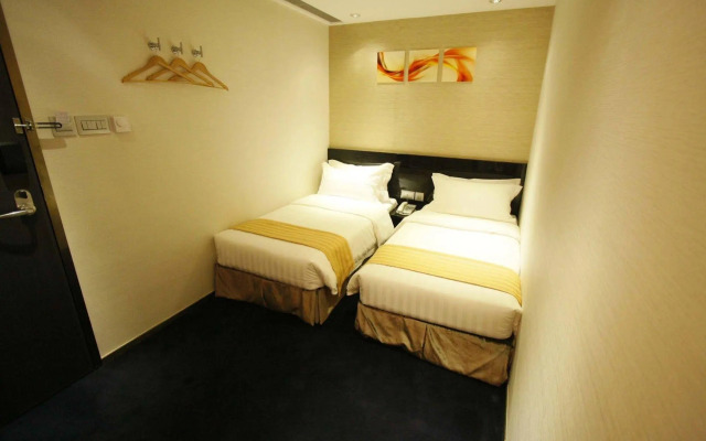 Noble Park Hotel