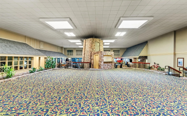 Red Lion Hotel & Conference Center Cheyenne