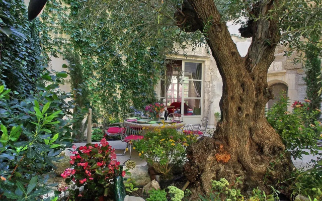 Palais Aoma, hôtel particulier de luxe en Provence