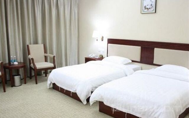 Yifeng Hotel