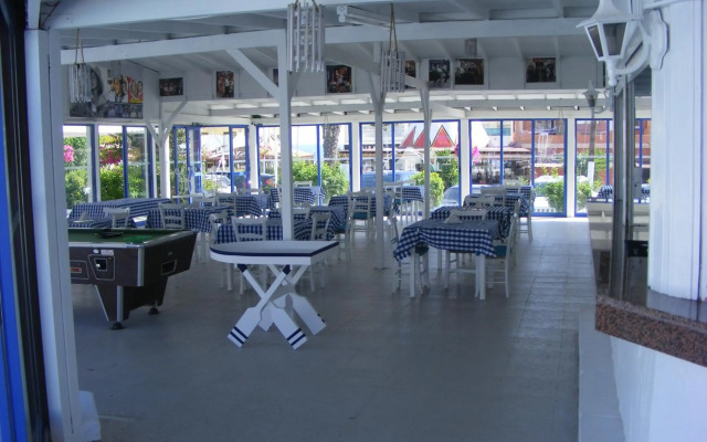 Flokkas Hotel Apartments
