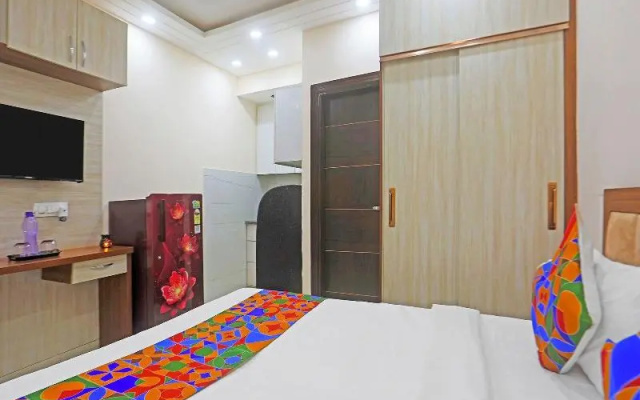 Fabhotel The Hide Away