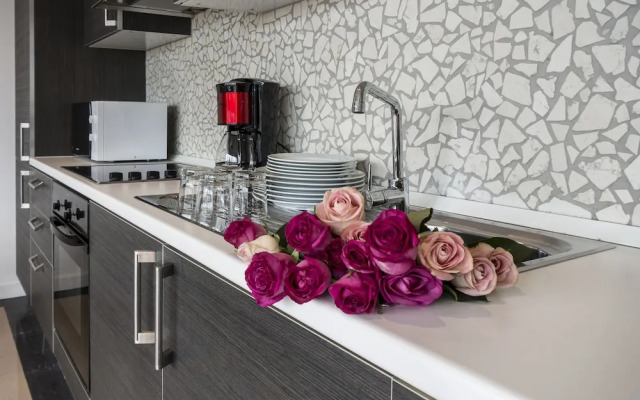 The Queen Luxury Apartments - Villa Fiorita
