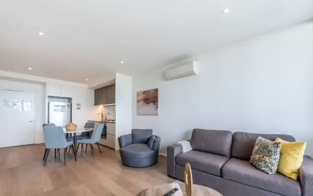 Melbourne Private Apartments - Collins Street Waterfront, Docklands
