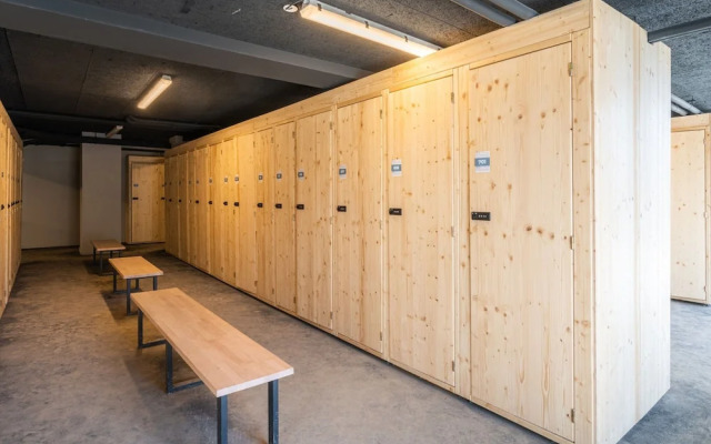 Chalet in Auris-en-oisans With Balcony Views