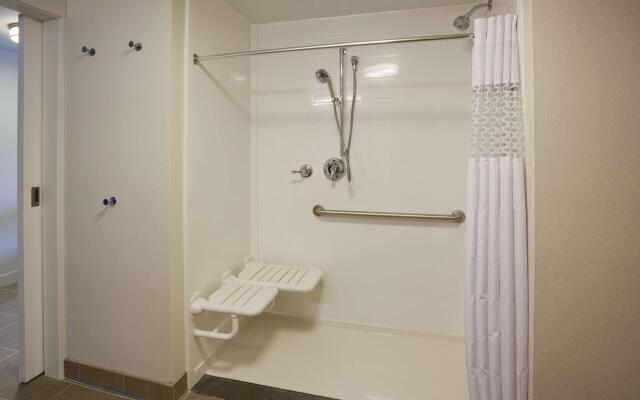 Hampton Inn Spicer Green Lake