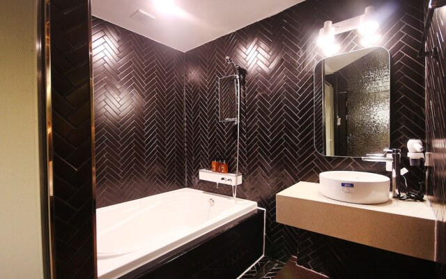 Busan Gangseo Sinho-dong Ignis