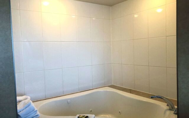 Best Western Plus Suites Downtown