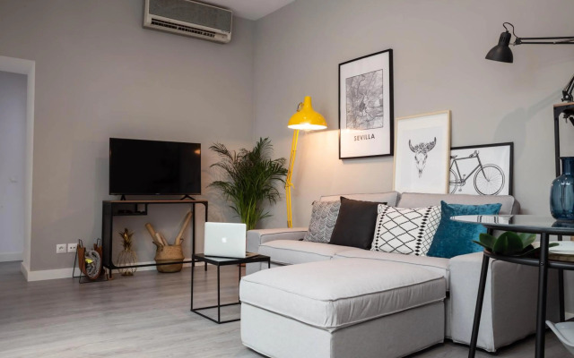 SANTA CRUZ, 1 min Catedral