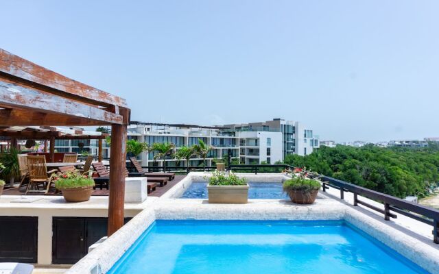 Aldea Thai 305 2 Bedroom Condo by RedAwning