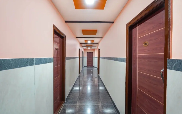 Fabhotel Galaxy Heights