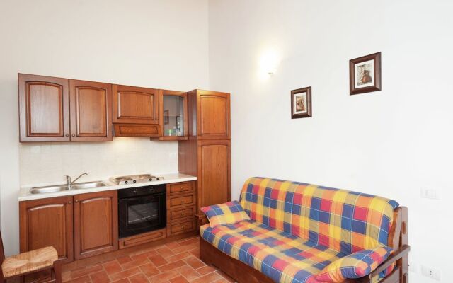 Quaint Farmhouse in Gubbio with Swimming Pool