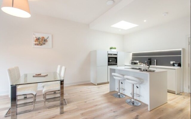 Chester Street 5 Star Residence - Rannoch suite