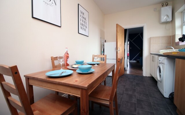 Karah Suites - Church Road II