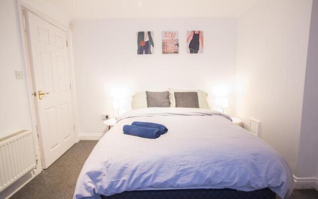 Flat 1, 4 Warden Rd