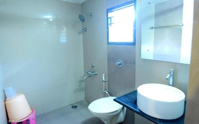 Hotel Shastri Paradise