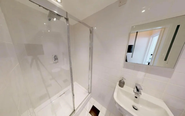 Ilfracombe SEA Rock 4 1 Bedroom