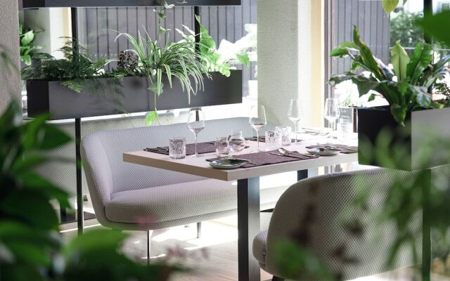 Amrai Suites