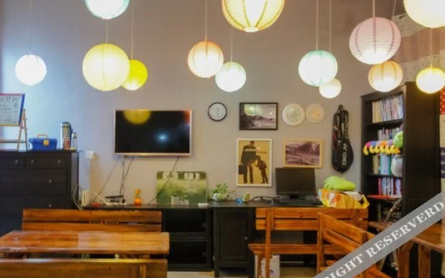Snail Hostel