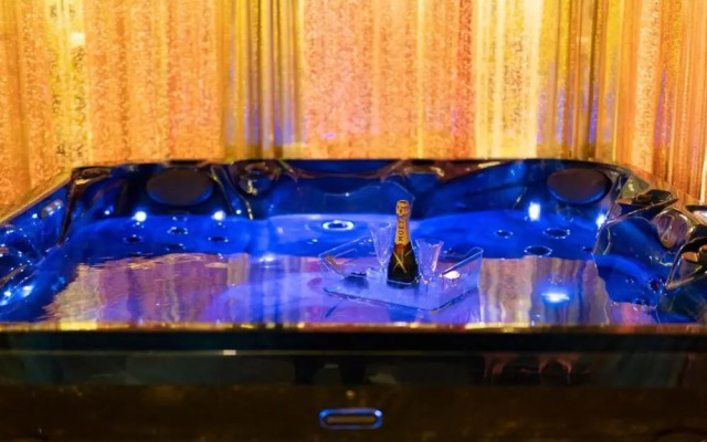 Poseidon Suite - Medousia Spa Luxury Escape