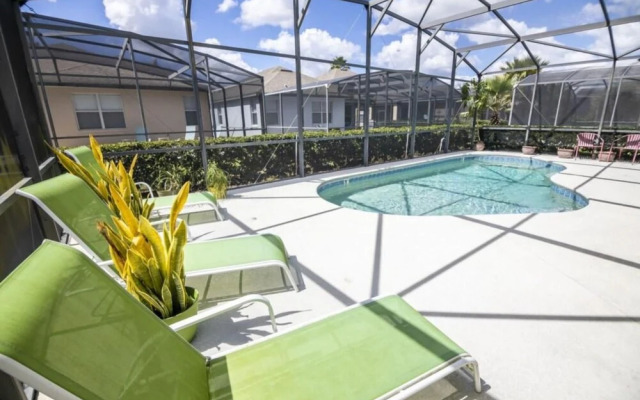 Sharon s Calabay Parc Vacation Home