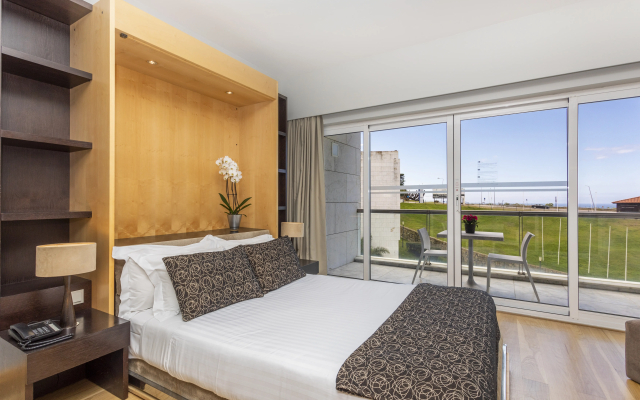 Crowne Plaza Caparica Lisbon by IHG