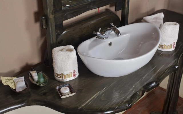 Ashnil Mara Camp