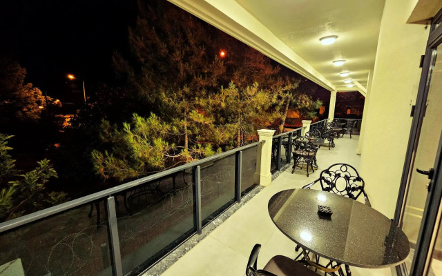 Asur Imperial Hotel