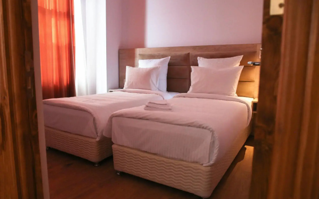 Kuma Hotel Gyumri (Кума Гюмри)