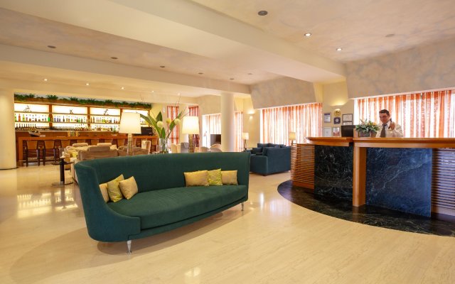 Giannoulis Santa Marina Plaza - Adults Only