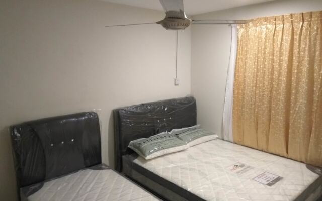 Sakura Bandar Semariang Guest House