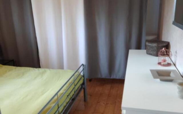 T2 45m2 avec extérieur, Jacuzzi et parking