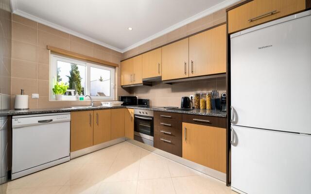 Albufeira Ocean View Townhouse by Ideal Homes