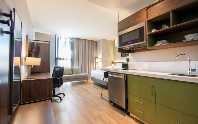 Staybridge Suites Guadalajara Novena by IHG