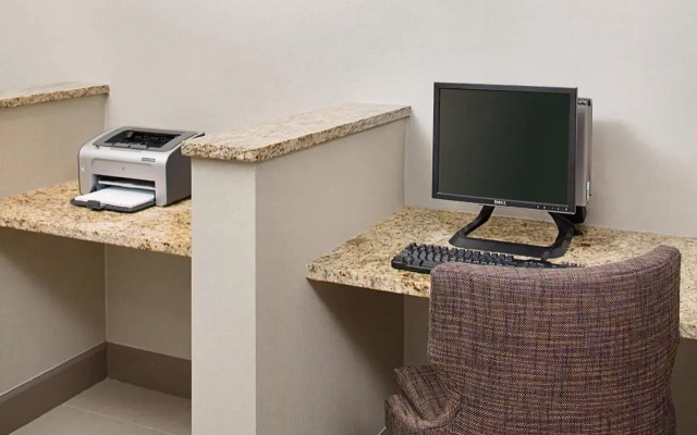 Residence Inn by Marriott Detroit Livonia