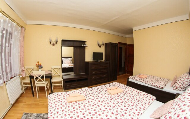 Mini Hotel Abraka