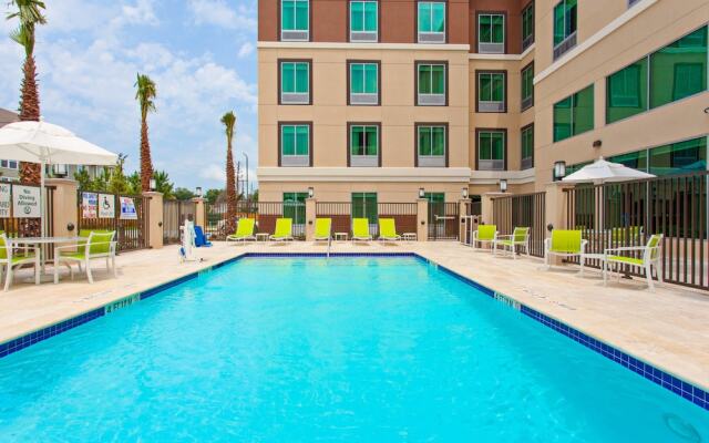 Holiday Inn Express & Suites Houston SW - Medical Ctr Area