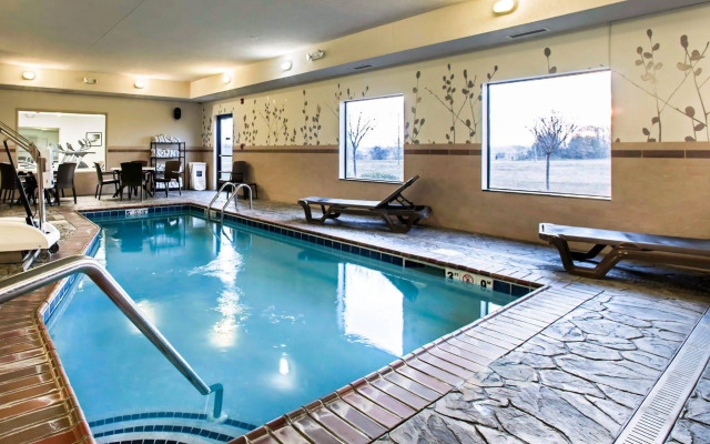 Sleep Inn & Suites Cave City