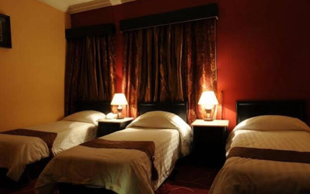 Manar White Palace Hotel