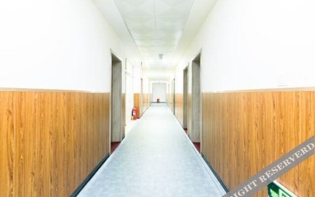 Shell Hotel(Hejian new station)