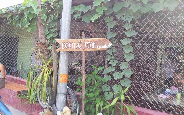 Army Backpackers Hostel