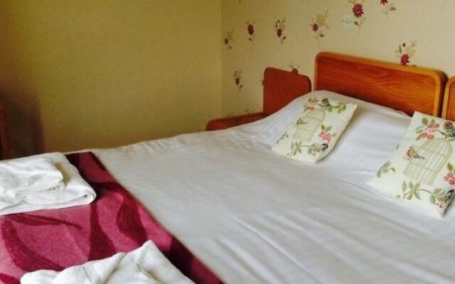 Helme Park Hall