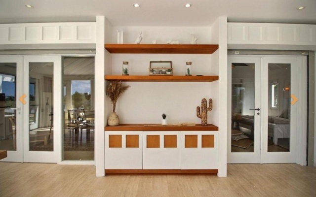3 bedrooms villa at Les Terres Basses 200 m away from the beach with lake view private pool and enclosed garden — фото 5